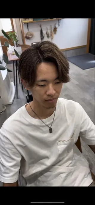 カラー メンズ ＆tigre 佐藤秀太のヘアスタイル