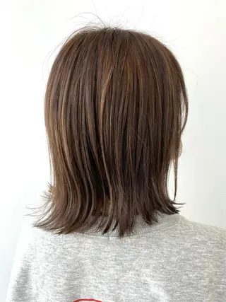 ミディアム カラー 🦄インナーカラー 🦄貫井彩花のヘアスタイル