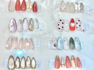 カラー KIREIE NAILSのネイルデザイン