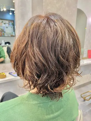 ショート パーマ こばやし かざねの眉毛・アイブロウイメージ