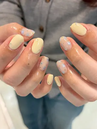 ネイル Salondevi2 isanaのネイルデザイン