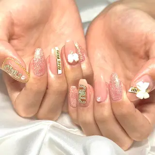ネイル 【OKIKA】 らん🦖🌈🧡のマツエク・マツパデザイン