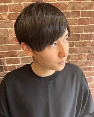 ショート カラー パーマ ヘアアレンジ メンズ キッズ ネイル マツエク・マツパ アイブロウ 久木原 ゆりのヘアスタイル