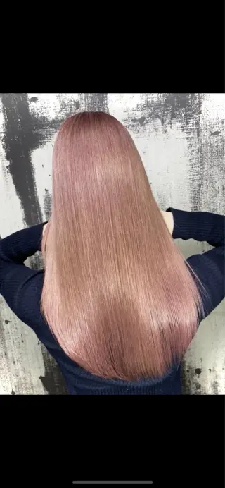 ロング 亀井 翔斗のヘアスタイル