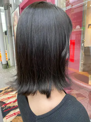 ショート カラー デザインカラー✨新倉 佑奈のヘアスタイル