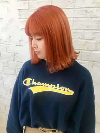 ミディアム カラー オリーブ/アッシュ やわらか透明感カラーのヘアスタイル