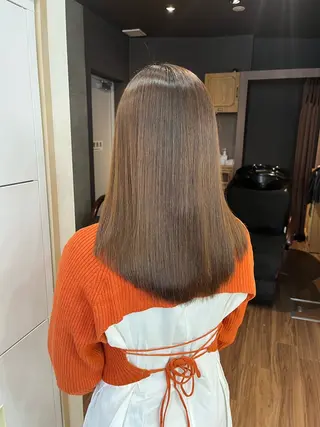 ミディアム パーマ 🪽髪質改善矯正 🤍MIU🤍のヘアスタイル