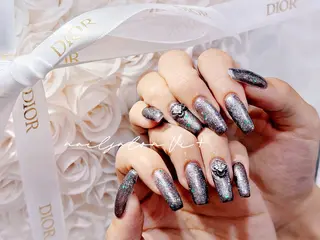 ネイル ✨Nailsalon Vi+✨のネイルデザイン