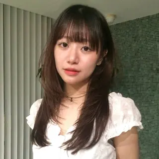 ロング 栄/レイヤーカット/ ベージュカラー/モモのヘアスタイル