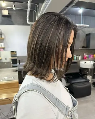 ショート 中山 天地のヘアスタイル