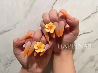 ネイル HAPPINAS くるみのネイルデザイン