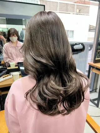 セミロング maya🇰🇷韓国 レイヤー/顔まわりのヘアスタイル