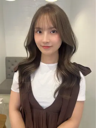 ロング カラー レイヤーカット/長岡 グレージュ/マユ🎀のヘアスタイル