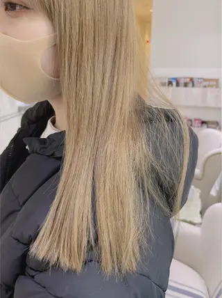 ロング BRIDGE あきらのヘアスタイル