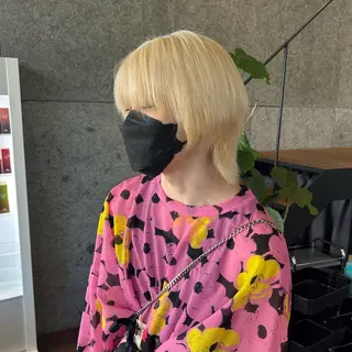 カラー 🍓垢抜けハイトーン 🍓HINAのヘアスタイル