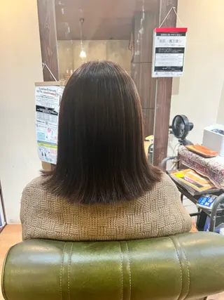 セミロング まゆ/髪質改善 ストレート/スパ🫧のヘアスタイル