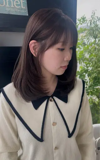 セミロング カラー 寺島 理菜のヘアスタイル