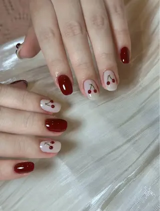 ネイル 山田 由奈のネイルデザイン