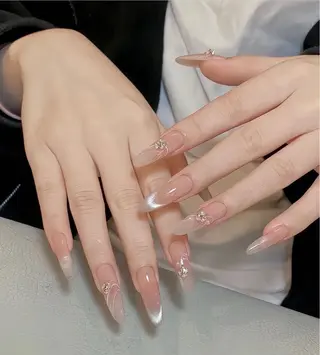 ネイル HIN NAILのネイルデザイン