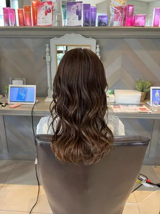 ミディアム Froom🌻 村上夏菜のネイルデザイン