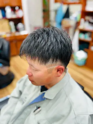 ショート メンズ 吉村 拓也のヘアスタイル