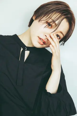 ショート カラー clan五反田所属・髪質改善、縮毛矯正 店長浅野太郎のヘアスタイル