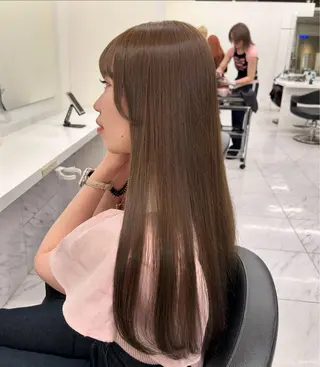 カラー 透明感ベージュ🤎 ナチュラルレイヤーのヘアスタイル