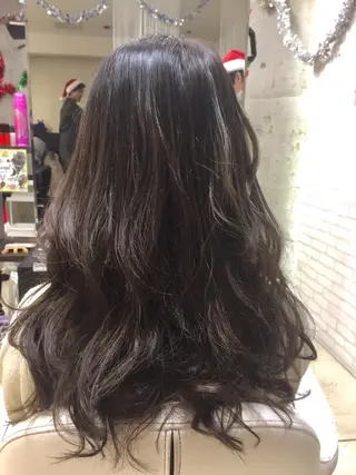 ロング カラー 髪質改善×レイヤー 高嶋のヘアスタイル