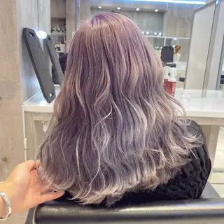 セミロング 🤍ムラ修正ブリーチ 🤍原宿/YUUのヘアスタイル