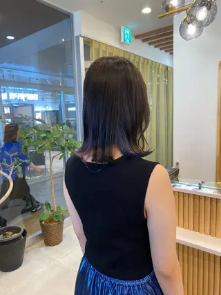 ミディアム equri自由が丘所属・小林真咲 /レディースカットのヘアスタイル