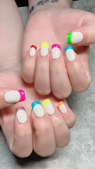 ネイル haleyume所属・shino🌟 痛ネイルのネイルデザイン