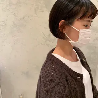 ショート SAKINO. ベージュカラーのヘアスタイル