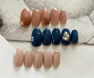 ミディアム APRES LA PLUIE シァル鶴見店所属・アプレラプリュイ CIAL鶴見店 高野のネイルデザイン