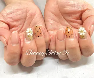 ネイル Salon 5c CHIAKIのネイルデザイン