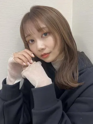 カラー ロング 韓国風赤み消し🌱 透明感カラー🌱上野のヘアスタイル