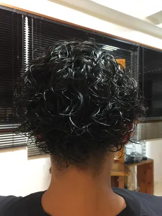 ショート パーマ メンズ 嘉手納美容室 ルアナエヴァのヘアスタイル