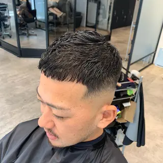 ショート メンズ 及川シゲル 髪質改善講師のヘアスタイル
