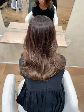 セミロング 石垣 凜のヘアスタイル