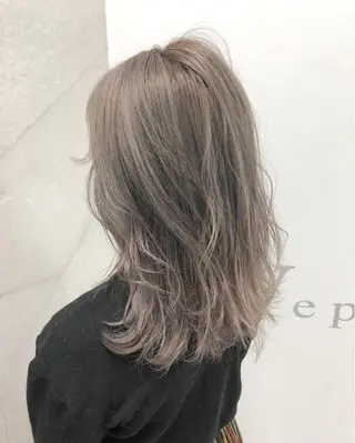 セミロング カラー &グループ代表取締役 KOHEIのヘアスタイル