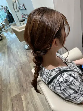 ロング ヘアアレンジ k-twoたき✨艶感 カラー/美髪矯正のヘアスタイル