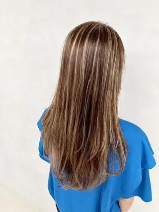 ロング カラー ヘアアレンジ 💎ハイライトカラー /髪質改善カラー💎のヘアスタイル