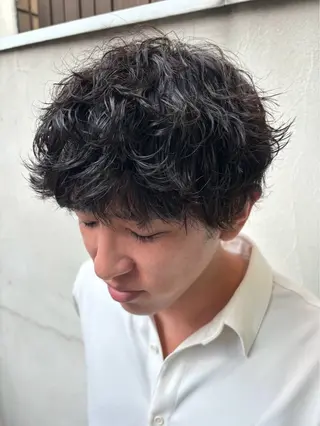 ショート パーマ ヘアアレンジ メンズ ミドウチ アヤカのヘアスタイル