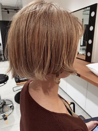 ショート カラー ムトウ リンカのヘアスタイル