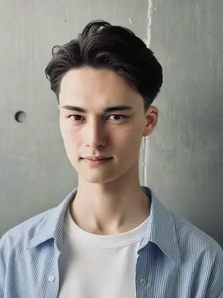 ショート メンズ メンズ職人/センター パート/富沢真斗のヘアスタイル