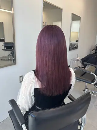 セミロング カラー 鶴町 桃香のヘアスタイル