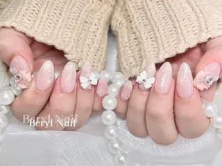 セミロング Beryl Nail 新大久保のネイルデザイン