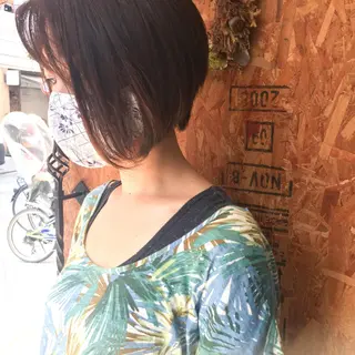 ショート カラー ママ美容師🙆‍♀️ yukaのヘアスタイル