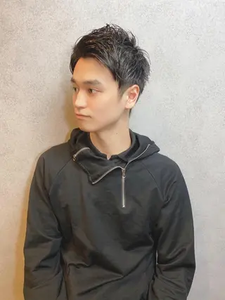 ショート メンズ 丸山 晶平のヘアスタイル