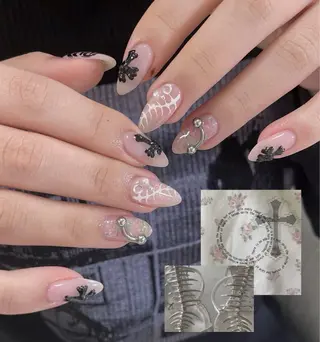 メンズ ネイル MINAMI໒꒱ Y2K、韓国ガーリーのネイルデザイン