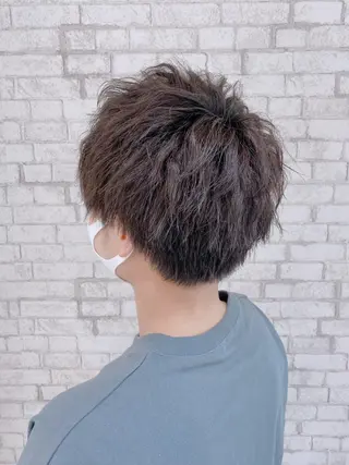 ショート カラー ヘアアレンジ メンズ ブリーチなし艶カラー 東家のヘアスタイル
